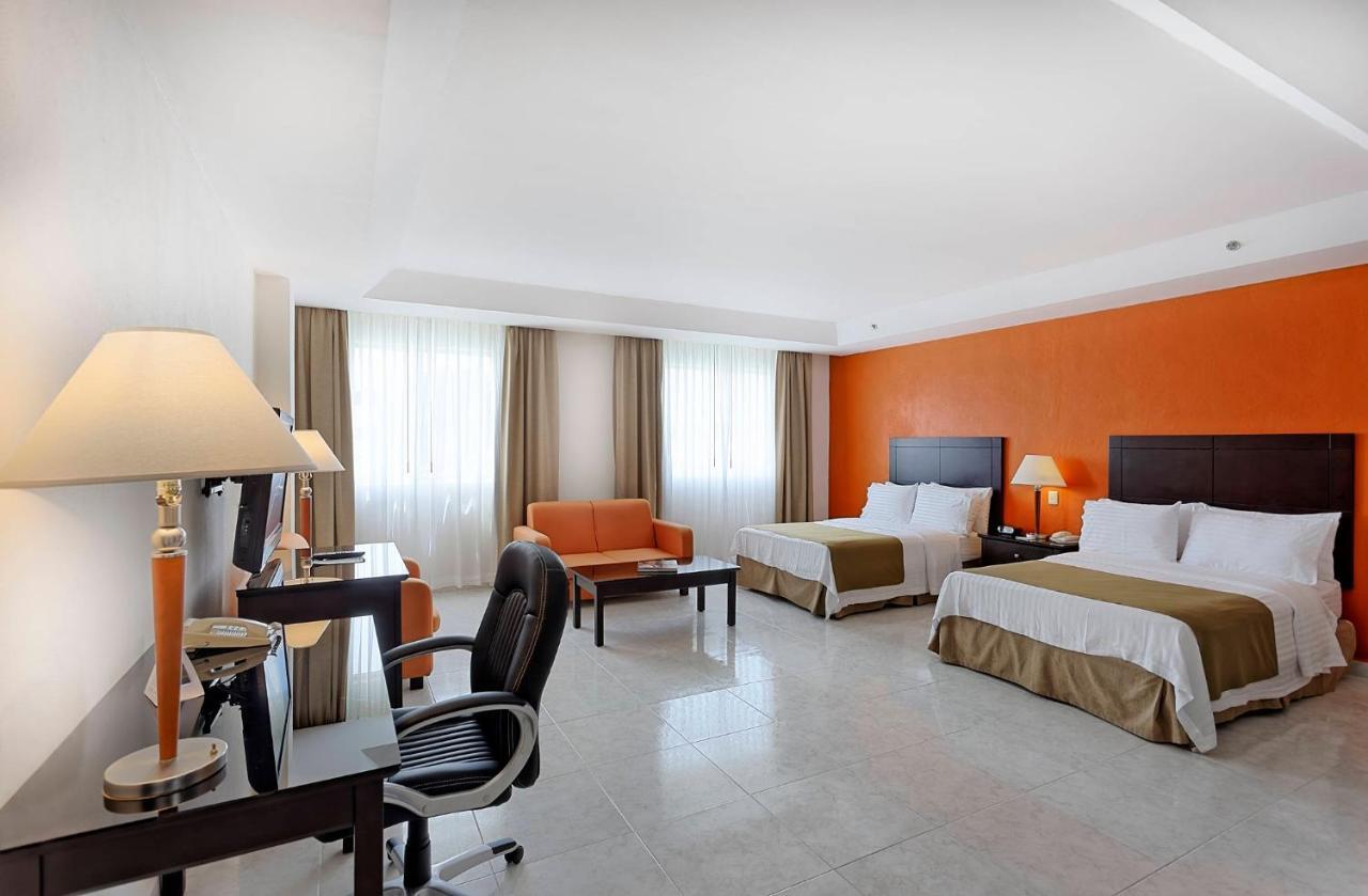 Holiday Inn Campeche By Ihg Екстериор снимка