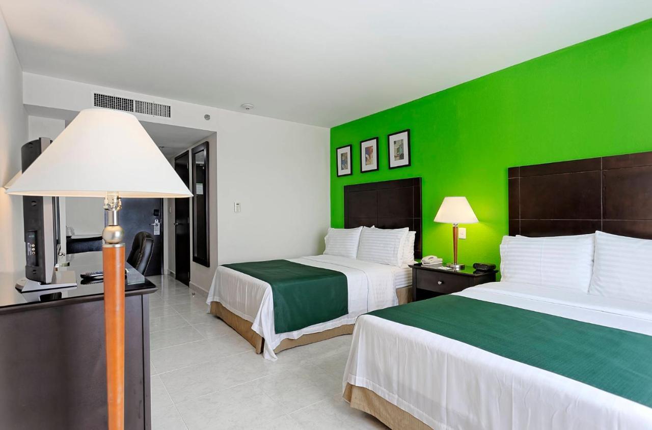 Holiday Inn Campeche By Ihg Екстериор снимка