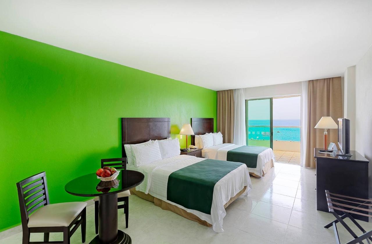 Holiday Inn Campeche By Ihg Екстериор снимка