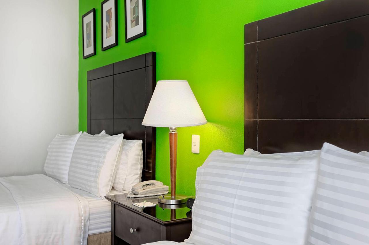 Holiday Inn Campeche By Ihg Екстериор снимка