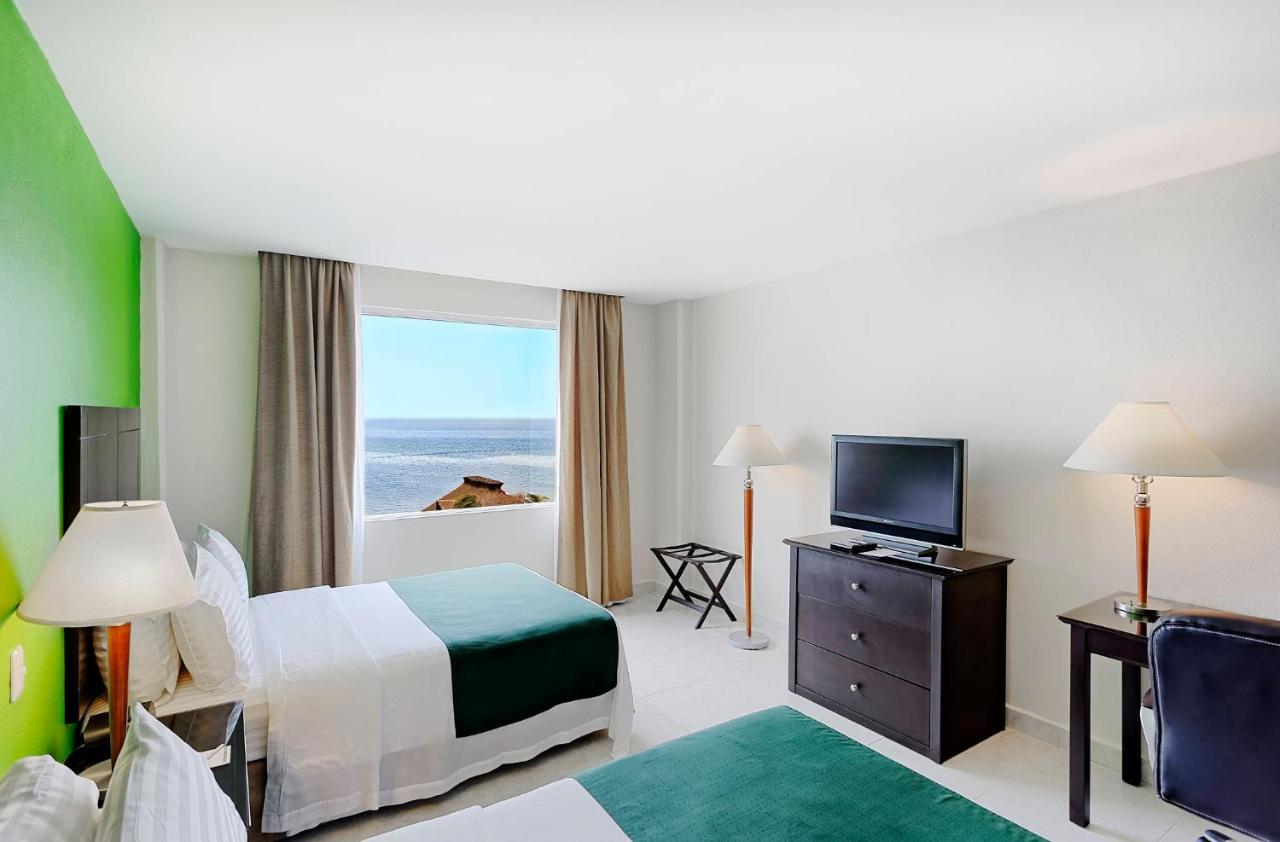 Holiday Inn Campeche By Ihg Екстериор снимка